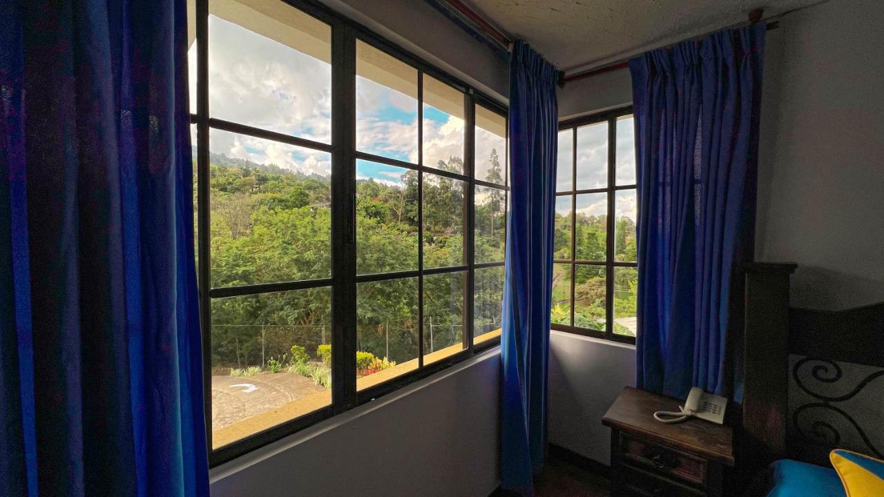 Hotel Campestre El Molino Dapa Cali Yumbo Buitenkant foto