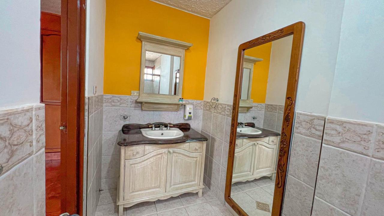 Hotel Campestre El Molino Dapa Cali Yumbo Buitenkant foto
